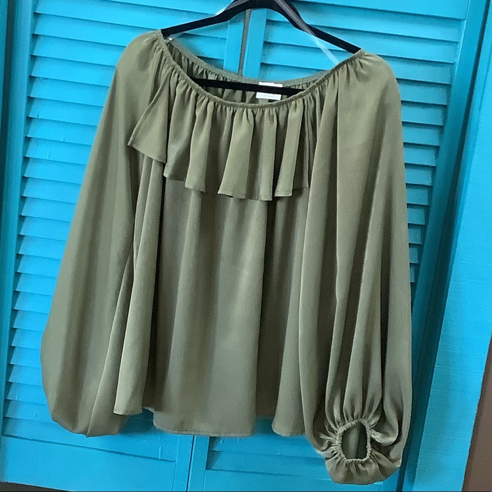 NWOT, Blue Buttercup, Olive, Long sleeve, flowy, on/off shoulder, S,M,L